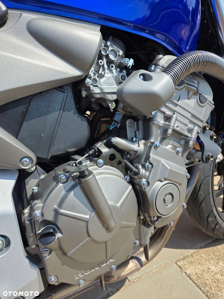 Honda CB - 7