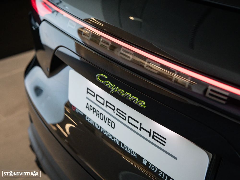 Porsche Cayenne E-Hybrid Platinum Edition - 20