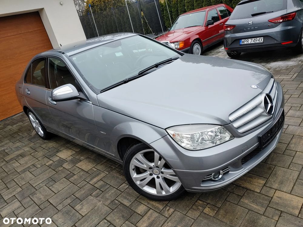 Mercedes-Benz Klasa C 180 Kompressor Avantgarde - 33