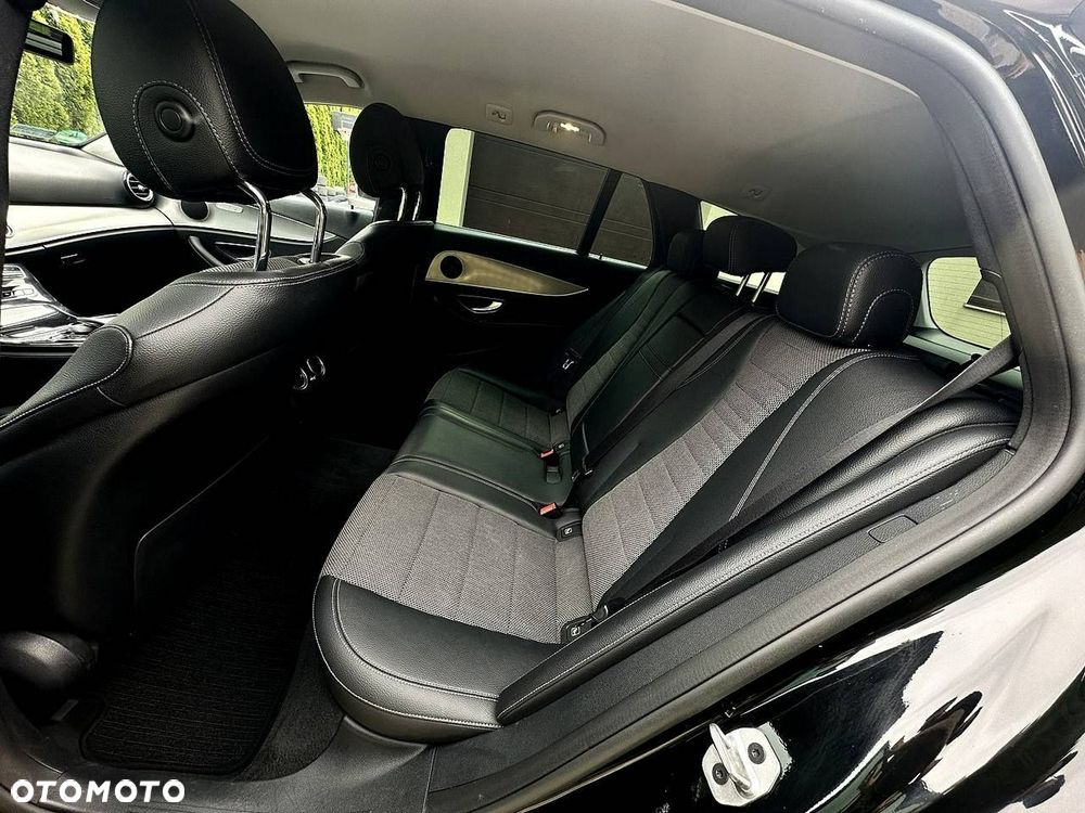 Mercedes-Benz Klasa E 220 d 9G-TRONIC Avantgarde - 22