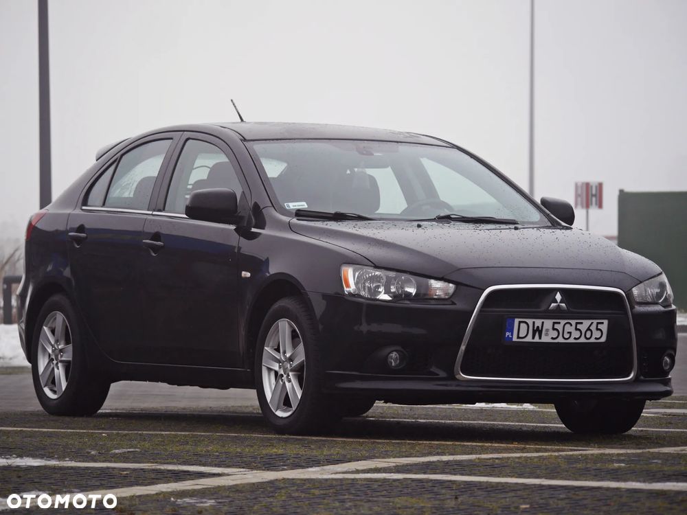 Mitsubishi Lancer - 16