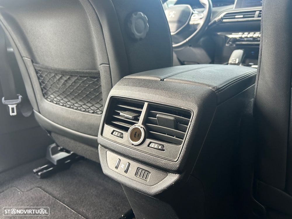 Peugeot 5008 BlueHDI 130 EAT8 Allure Pack - 17