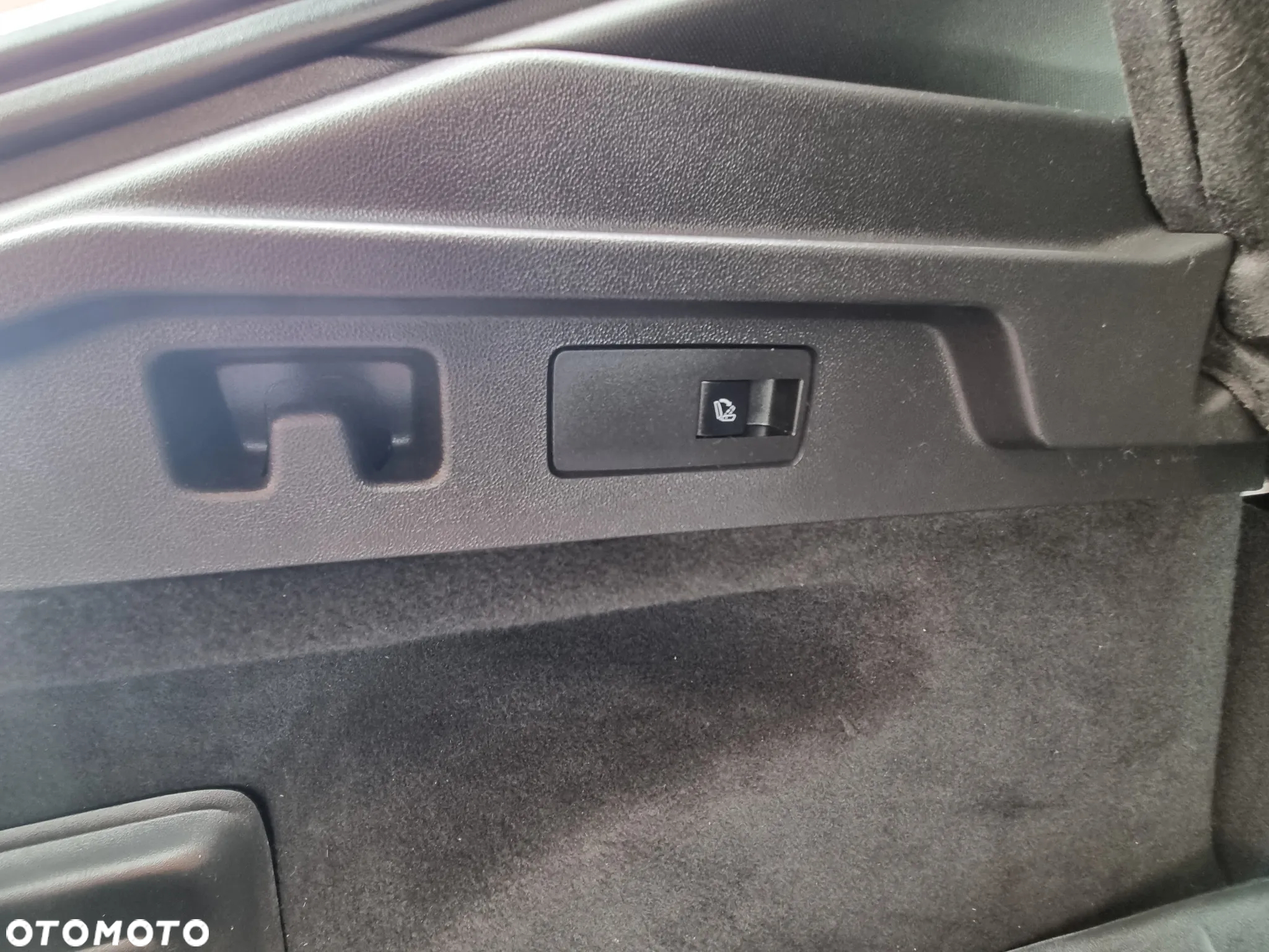 Opel Insignia - 24