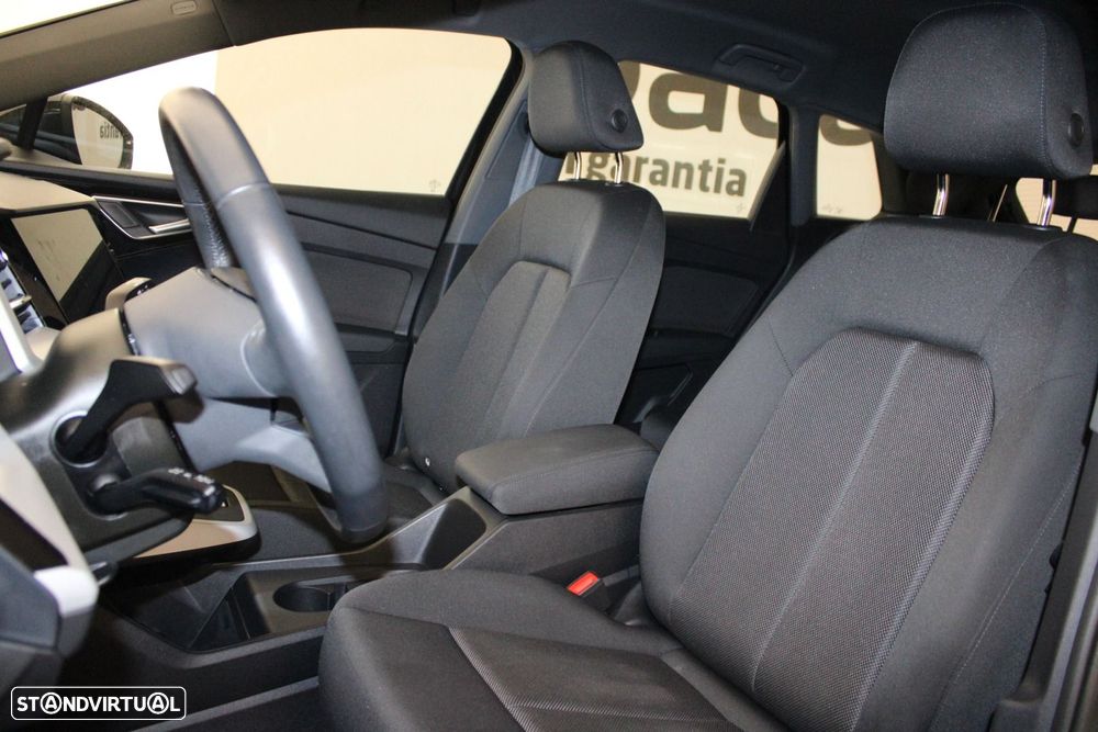 Audi Q4 e-tron 40 63 kWh SE Business - 30