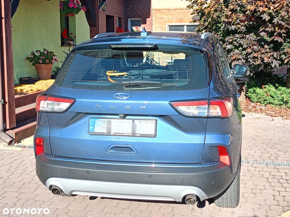 Ford Kuga 2022 photo 2