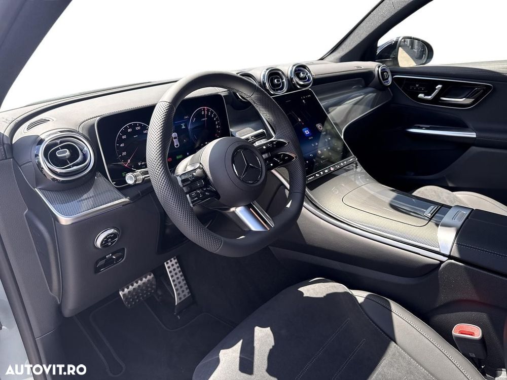 Mercedes-Benz GLC Coupe 300 e 4MATIC - 8