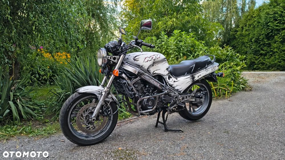Honda NTV - 18