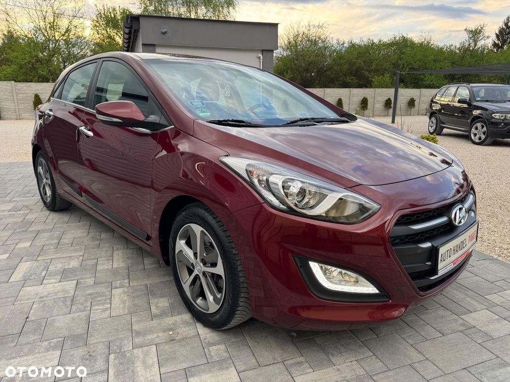 Hyundai i30 blue 1.6 CRDi YES Silver - 4