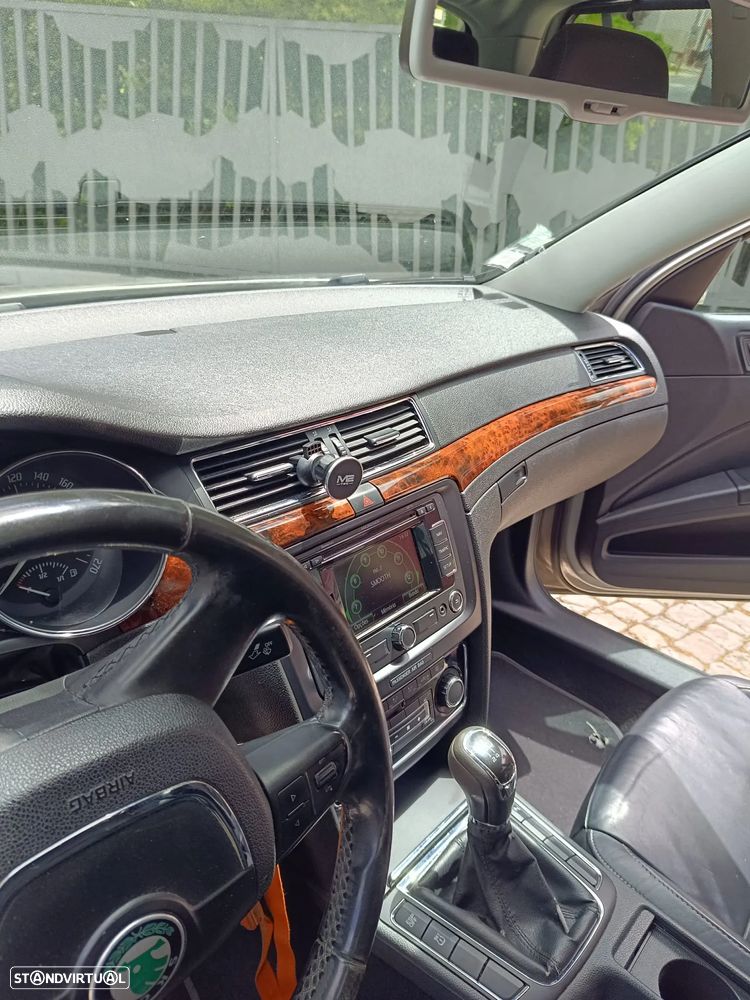 Skoda Superb 1.9 TDI Elegance - 6