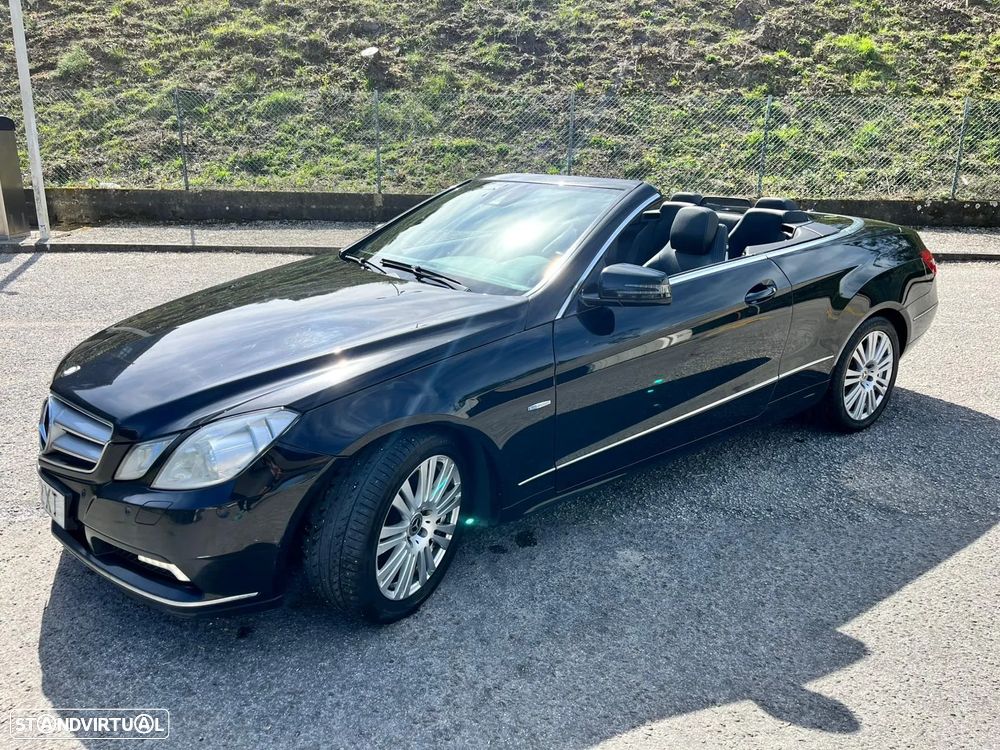 Mercedes-Benz E 220 CDI DPF BlueEFFICIENCY Auto Elegance - 1