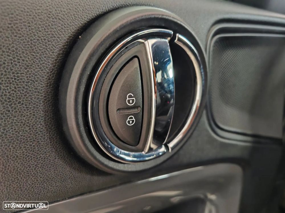 MINI Countryman Cooper SE ALL4 Auto - 34