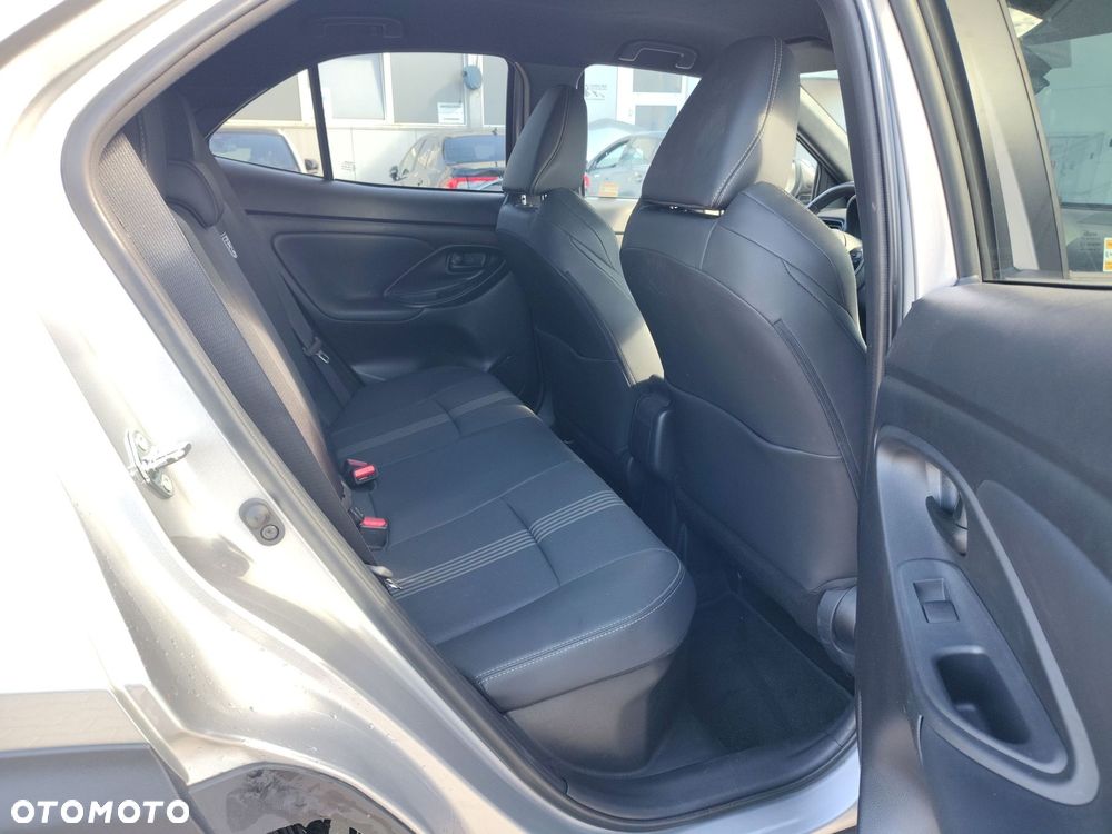 Toyota Yaris Cross Hybrid 1.5 Adventure - 8