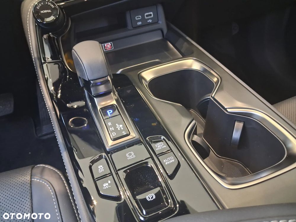 Lexus NX 450h+ Prestige AWD - 17