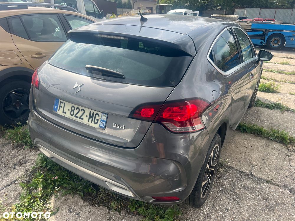 Citroën DS4 1.6 e-HDi SoChic MCP - 4