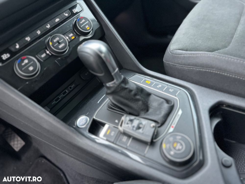 Volkswagen Tiguan Allspace 2.0 TDI SCR 4Motion DSG Highline - 32
