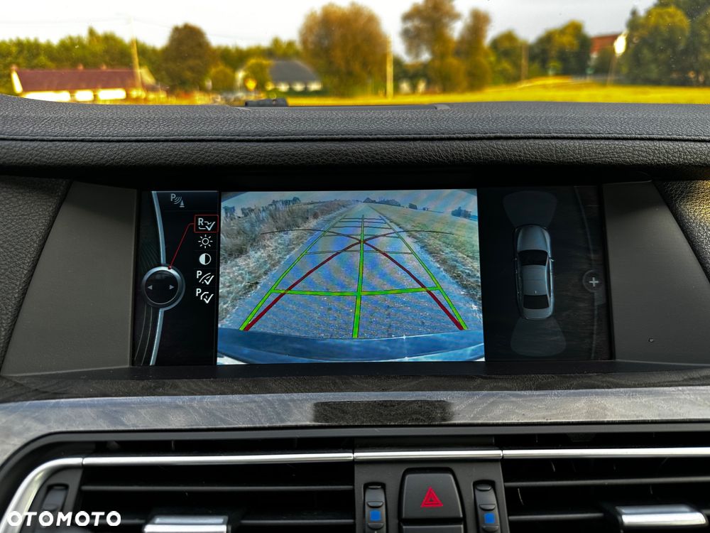 BMW Seria 7 730d - 15