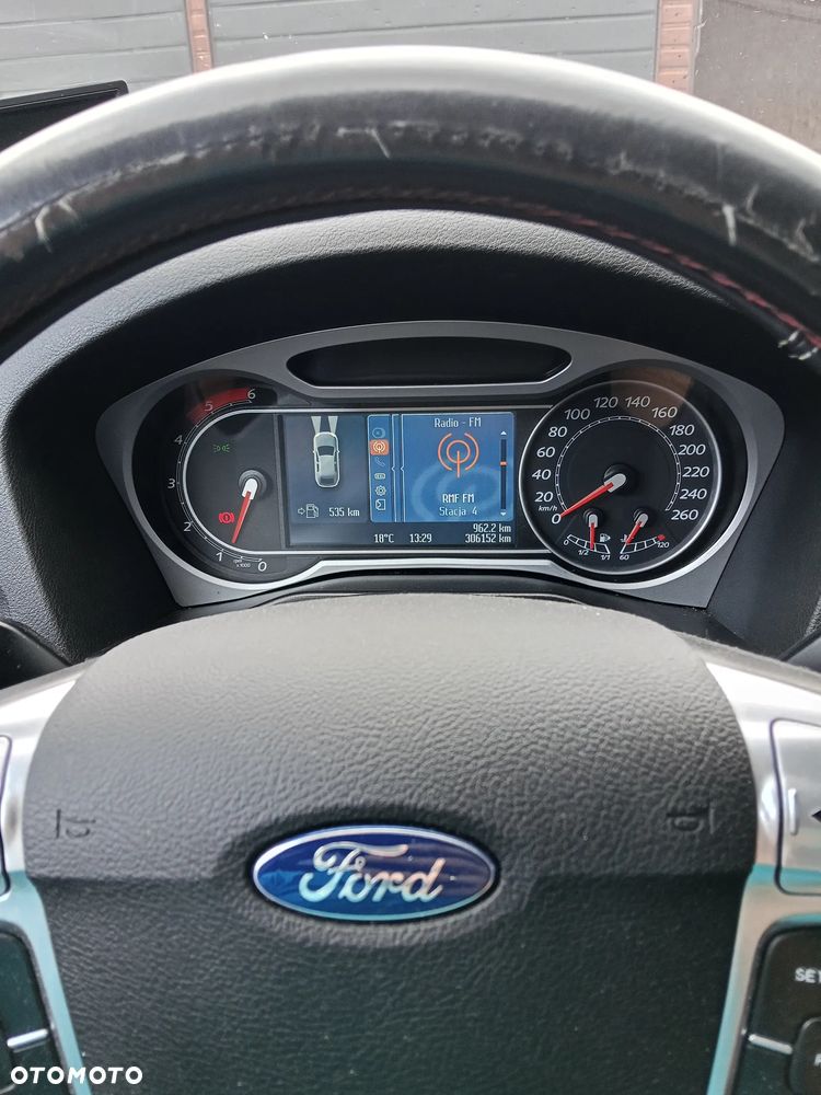 Ford Mondeo 2.2 TDCi Titanium - 11