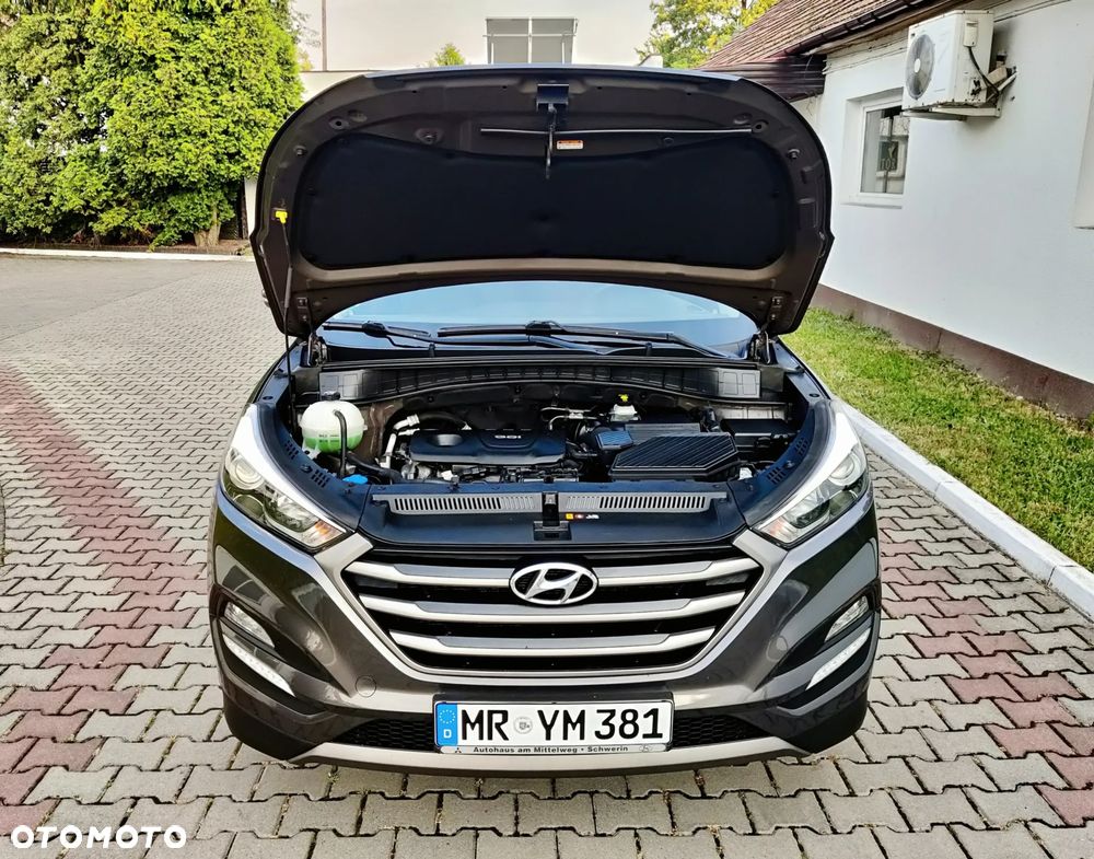 Hyundai Tucson blue 1.6 GDi 2WD Navi - 14