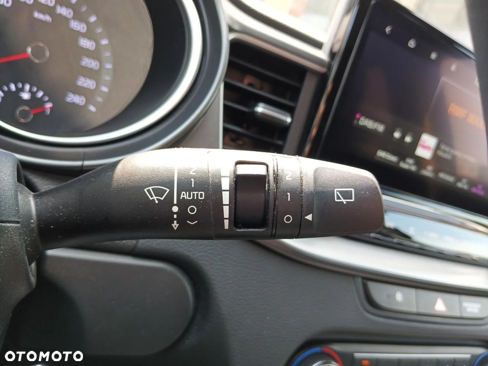 Kia XCeed 1.5 T-GDI M - 26