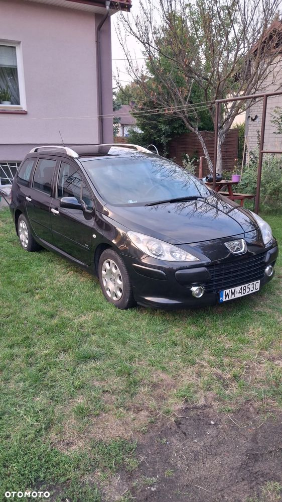 Peugeot 307 1.6 HDI D-sign - 12