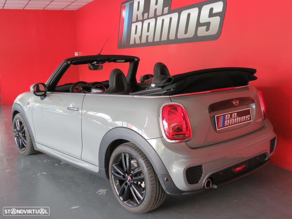 MINI Cabrio Cooper Premium Extra JCW Auto - 9