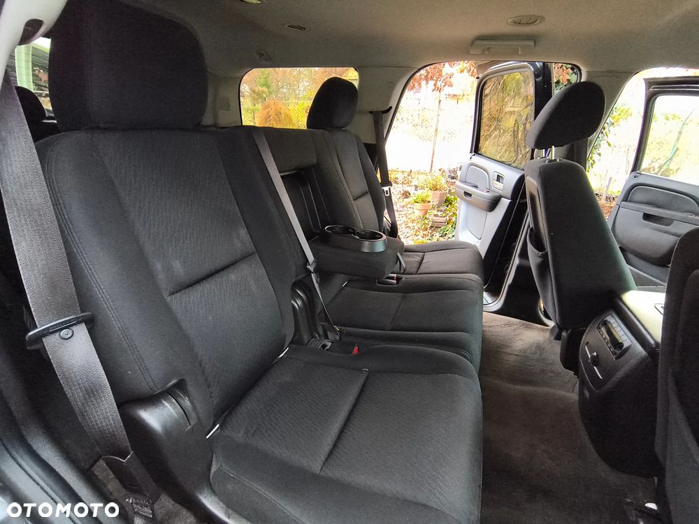 Chevrolet Tahoe - 27