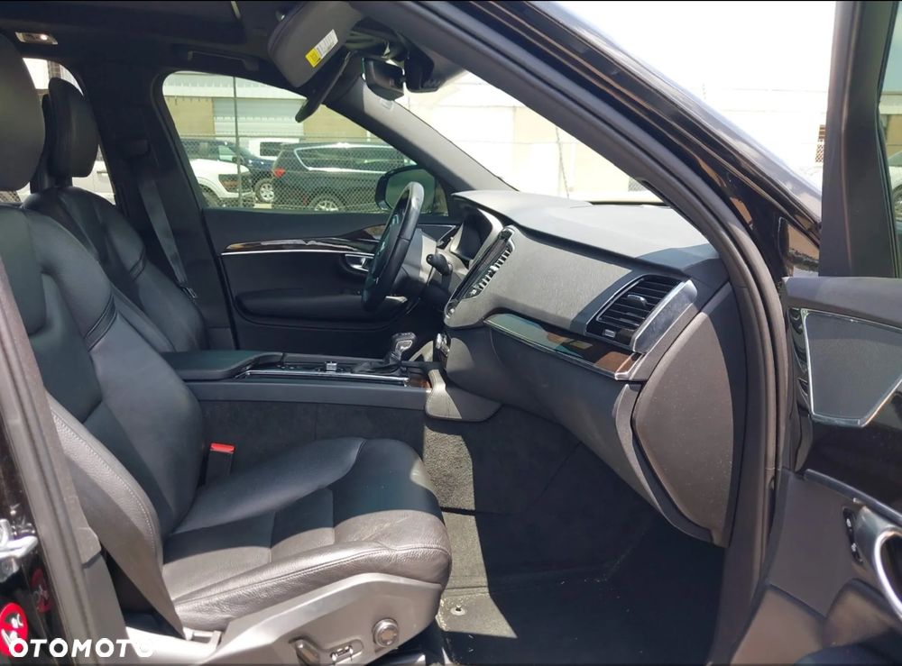 Volvo XC 90 T6 AWD Geartronic Momentum - 10
