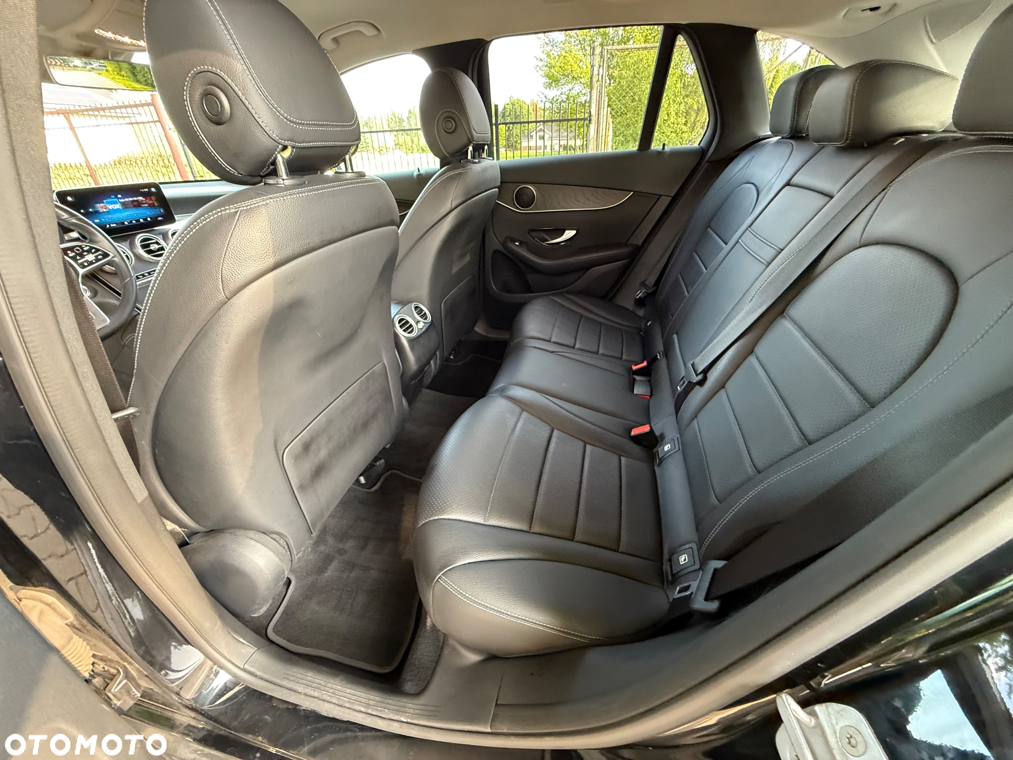 Mercedes-Benz GLC 200 d 4-Matic Business Edition - 25