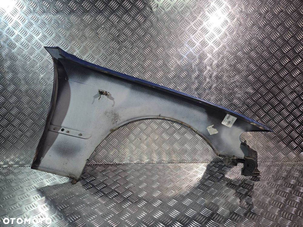 BŁOTNIK LEWY PRZEDNI BMW E46 - 2