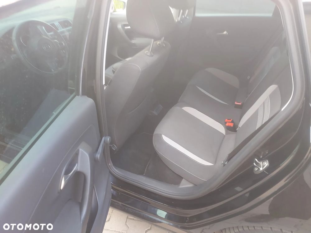 Volkswagen Polo 1.2 Blue Motion Technology Team - 6