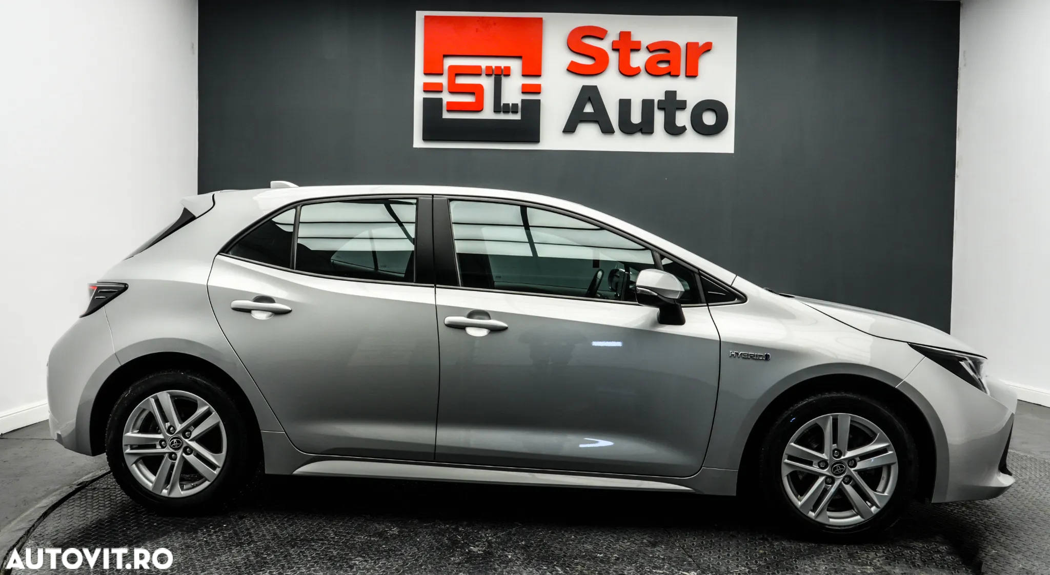 Toyota Corolla 1.8 HSD Dynamic - 9