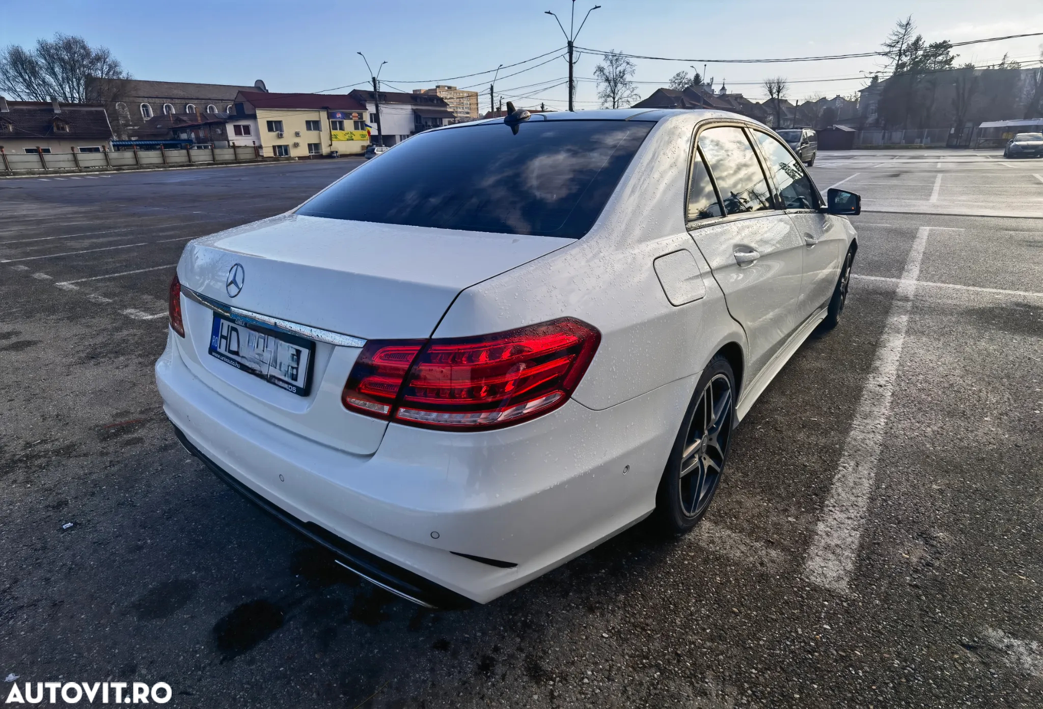 Mercedes-Benz E - 4