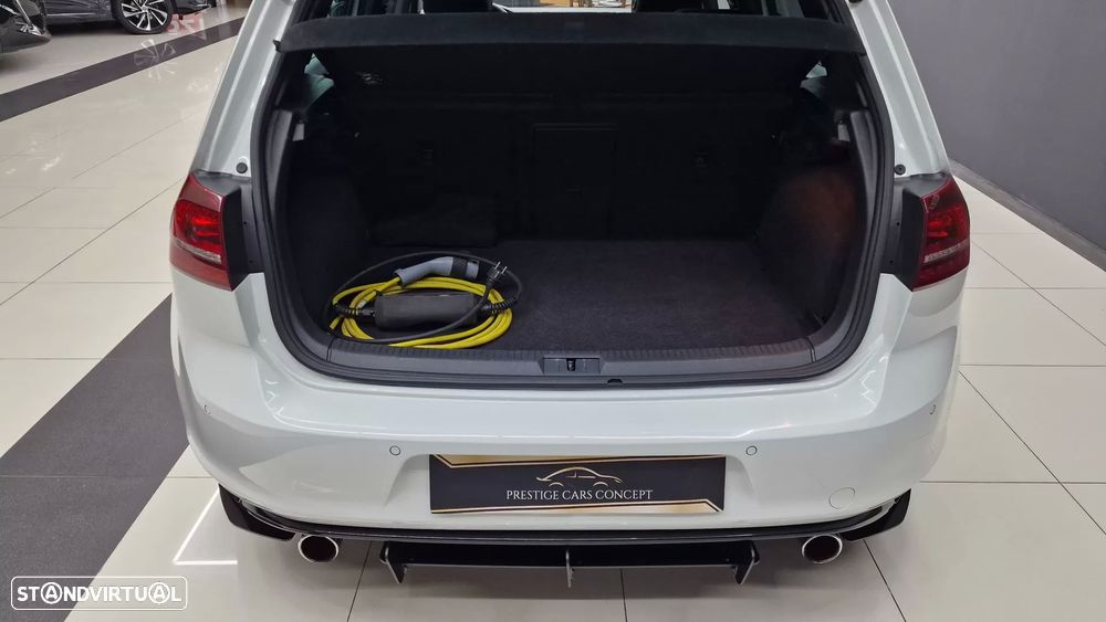 VW Golf 1.4 GTE Plug-in - 21