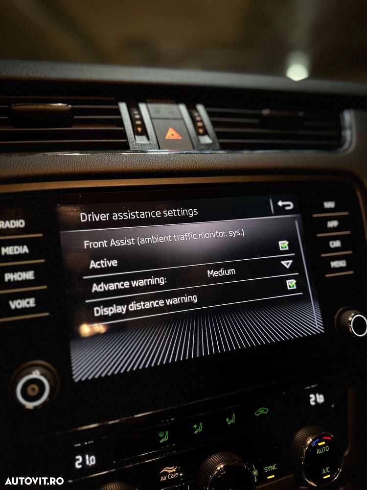 Skoda Octavia 1.6 TDI DSG Ambition - 15