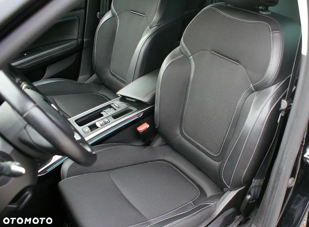 Renault Megane 1.5 Blue dCi Intens - 21