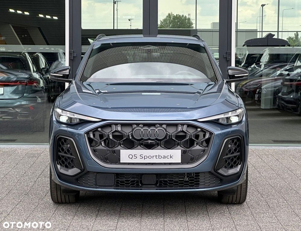Audi Q5 Sportback - 3