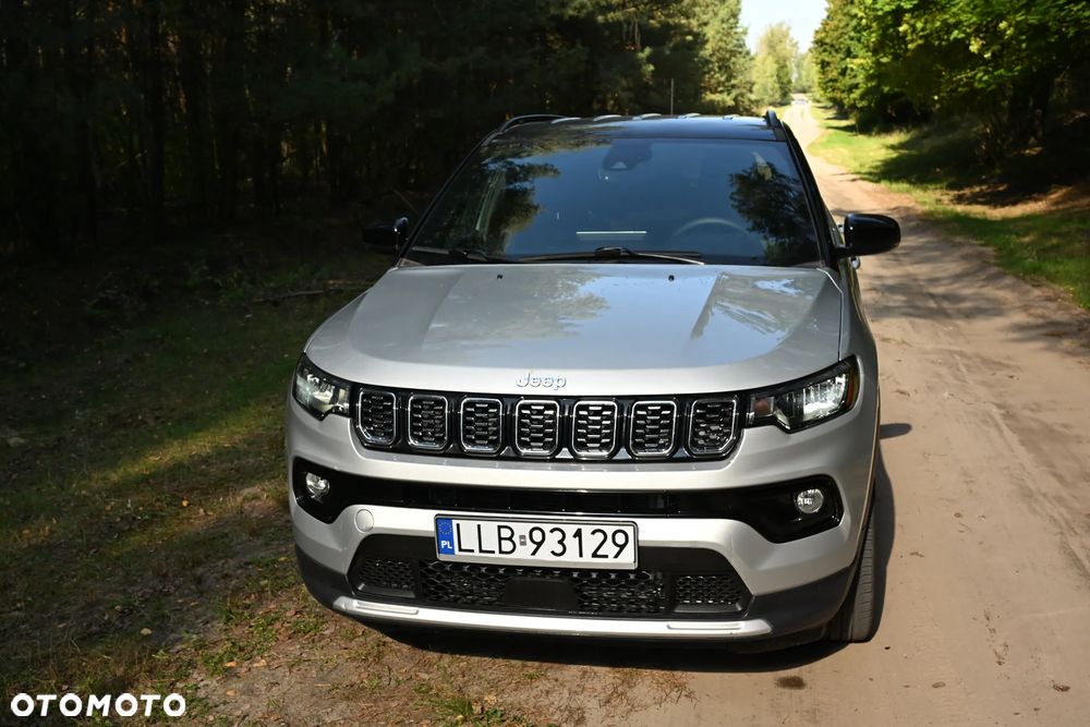 Jeep Compass - 8