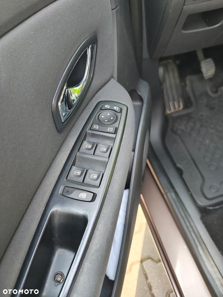Renault Grand Scenic Gr 1.6 16V TomTom Edition - 11