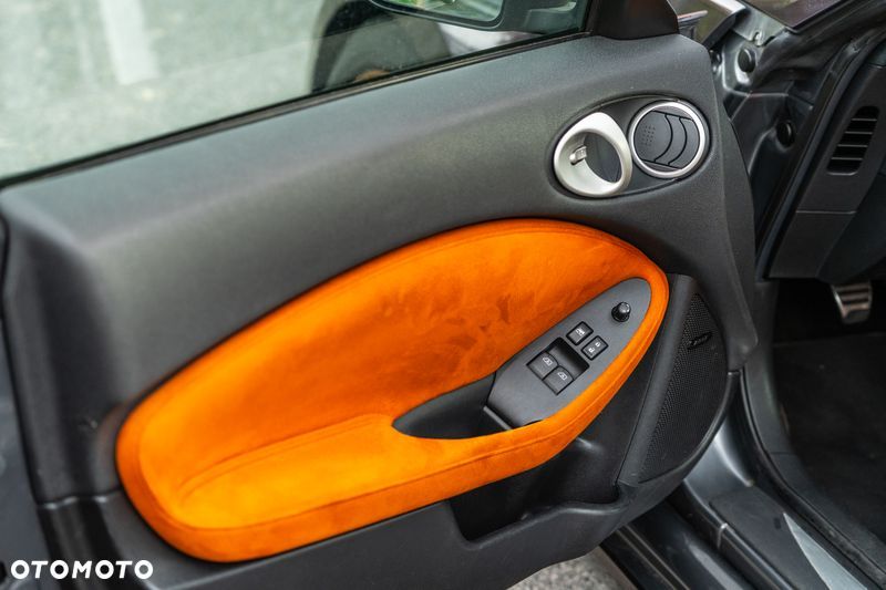 Nissan 370 Z Standard - 9
