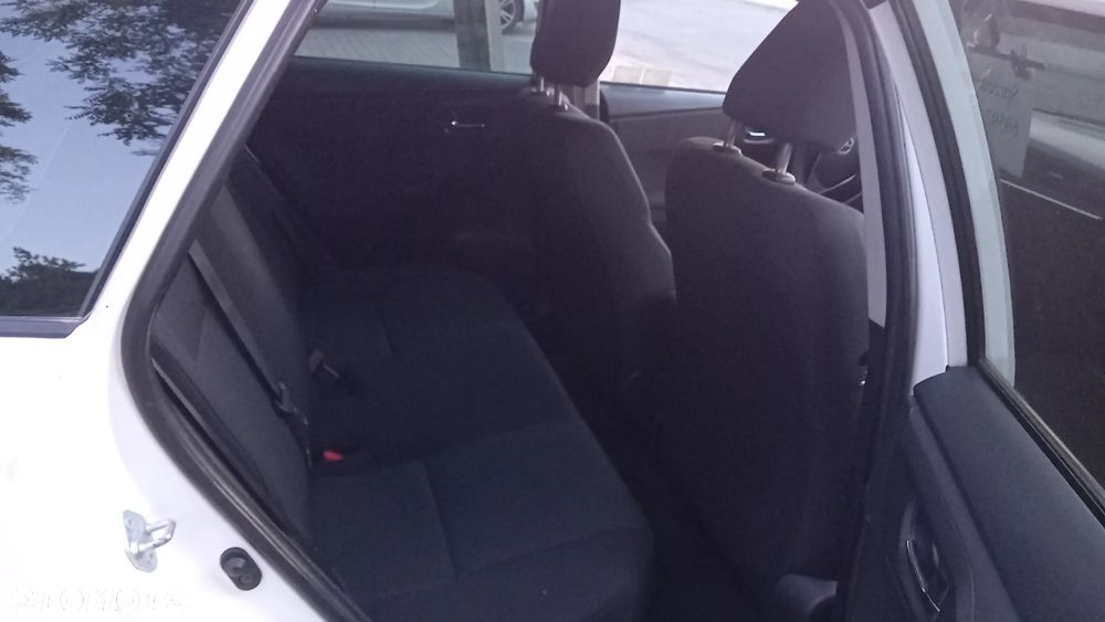 Toyota Auris 1.33 VVT-i Active - 7