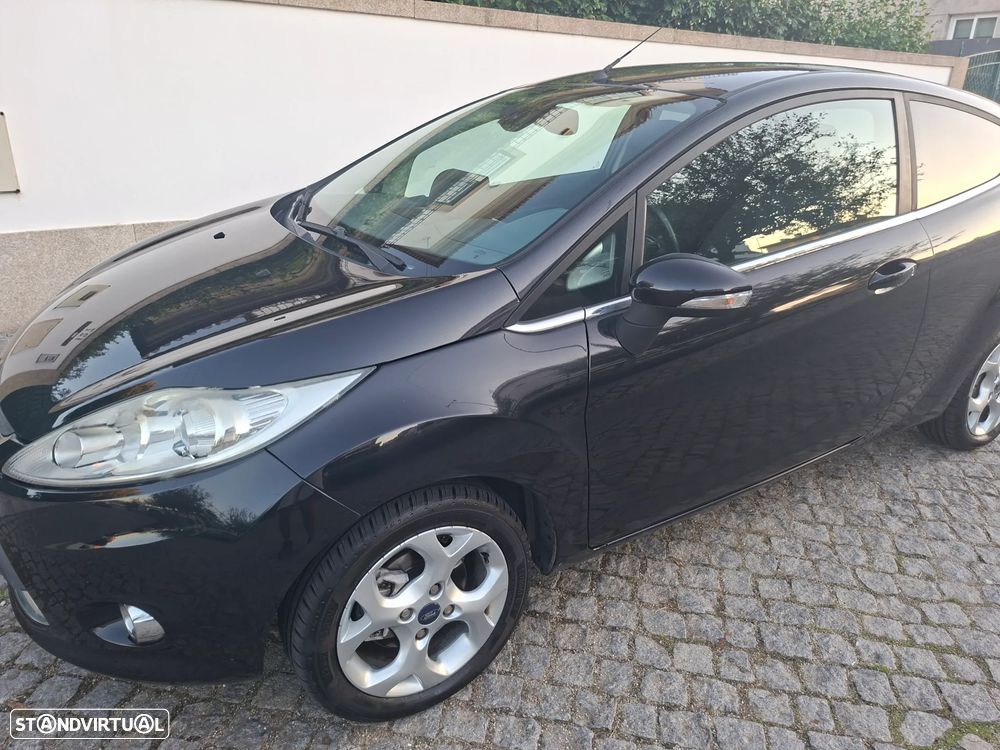 Ford Fiesta - 11