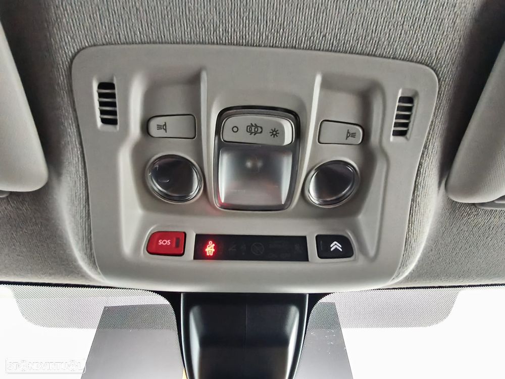 Citroën C3 1.6 BlueHDi Shine - 25