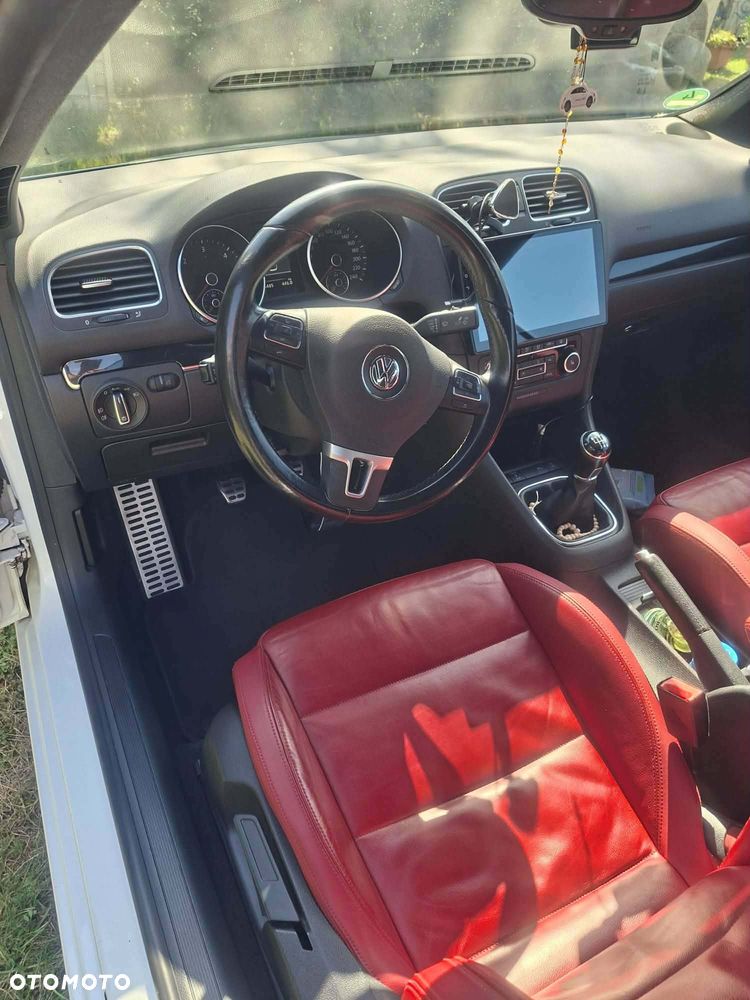 Volkswagen Golf - 11