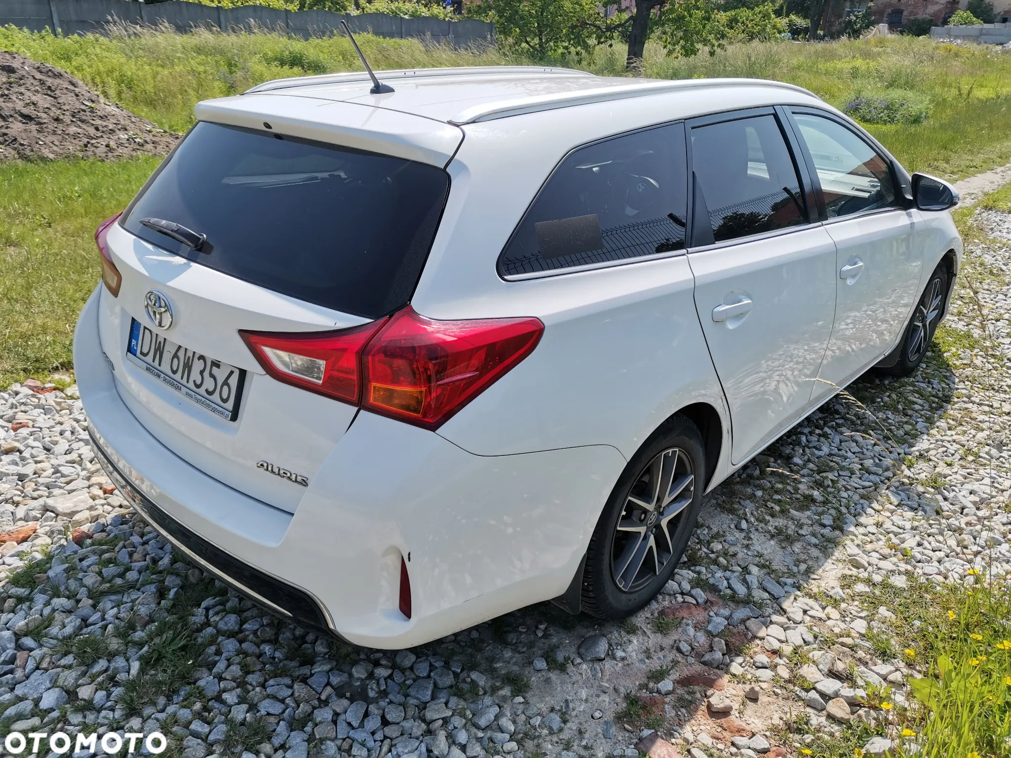 Toyota Auris 1.6 Premium + - 9