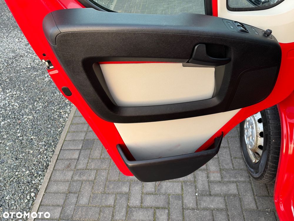 Peugeot Boxer HDi L2H2 Allure - 15