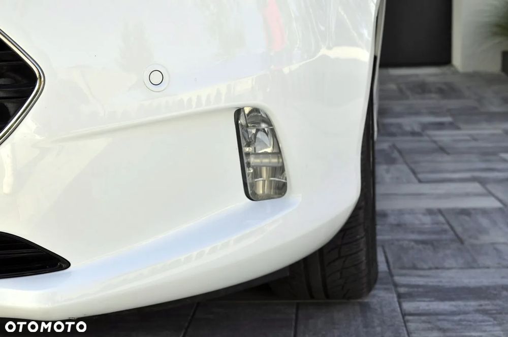 Ford B-MAX 1.0 EcoBoost Titanium - 24