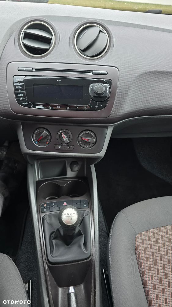 Seat Ibiza 1.4 16V Reference - 10