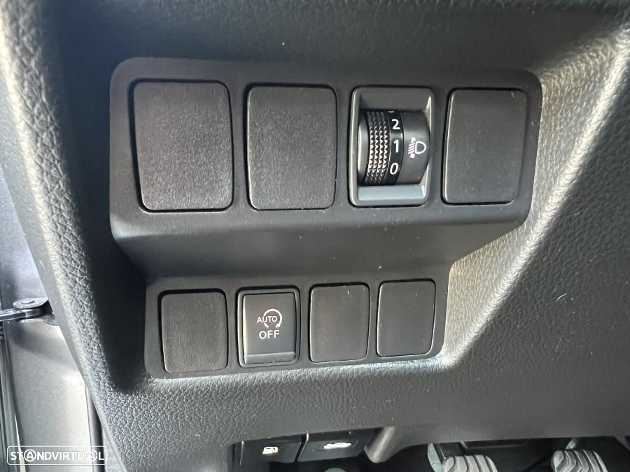 Nissan Qashqai 1.5 dCi N-Connecta Business - 20
