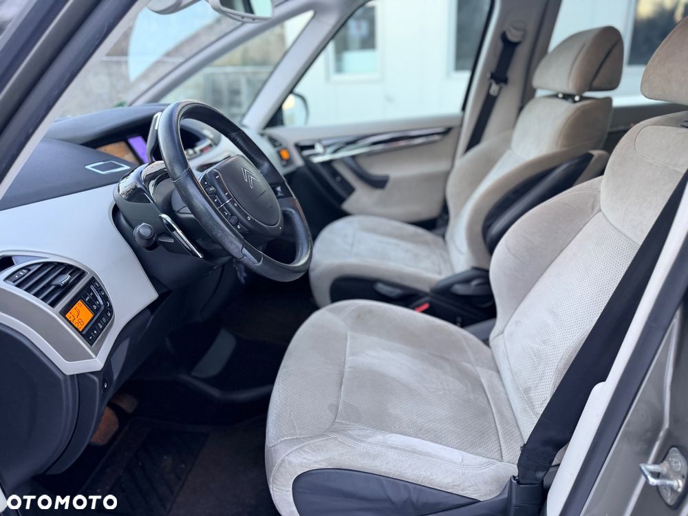 Citroën C4 Picasso THP 150 EGS6 Exclusive - 28