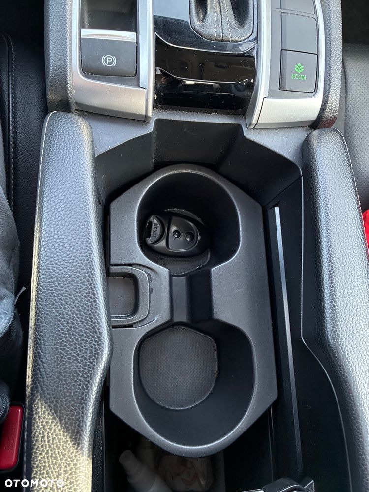 Honda Civic 1.5 T Executive CVT - 29